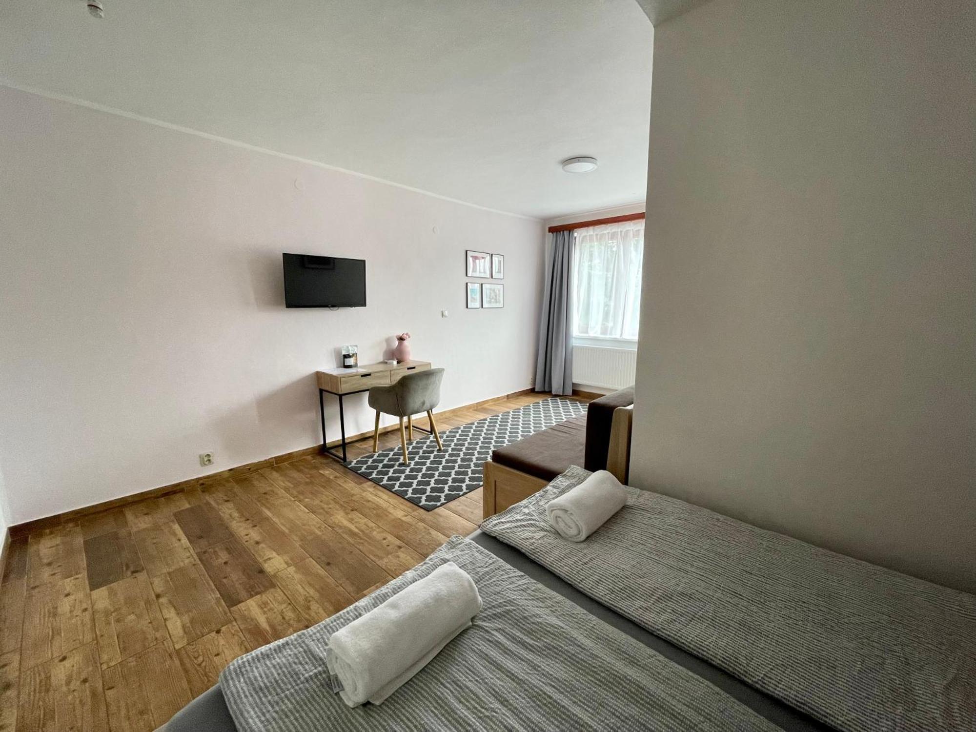 Penzion U Prehrady Luhačovice Quarto foto