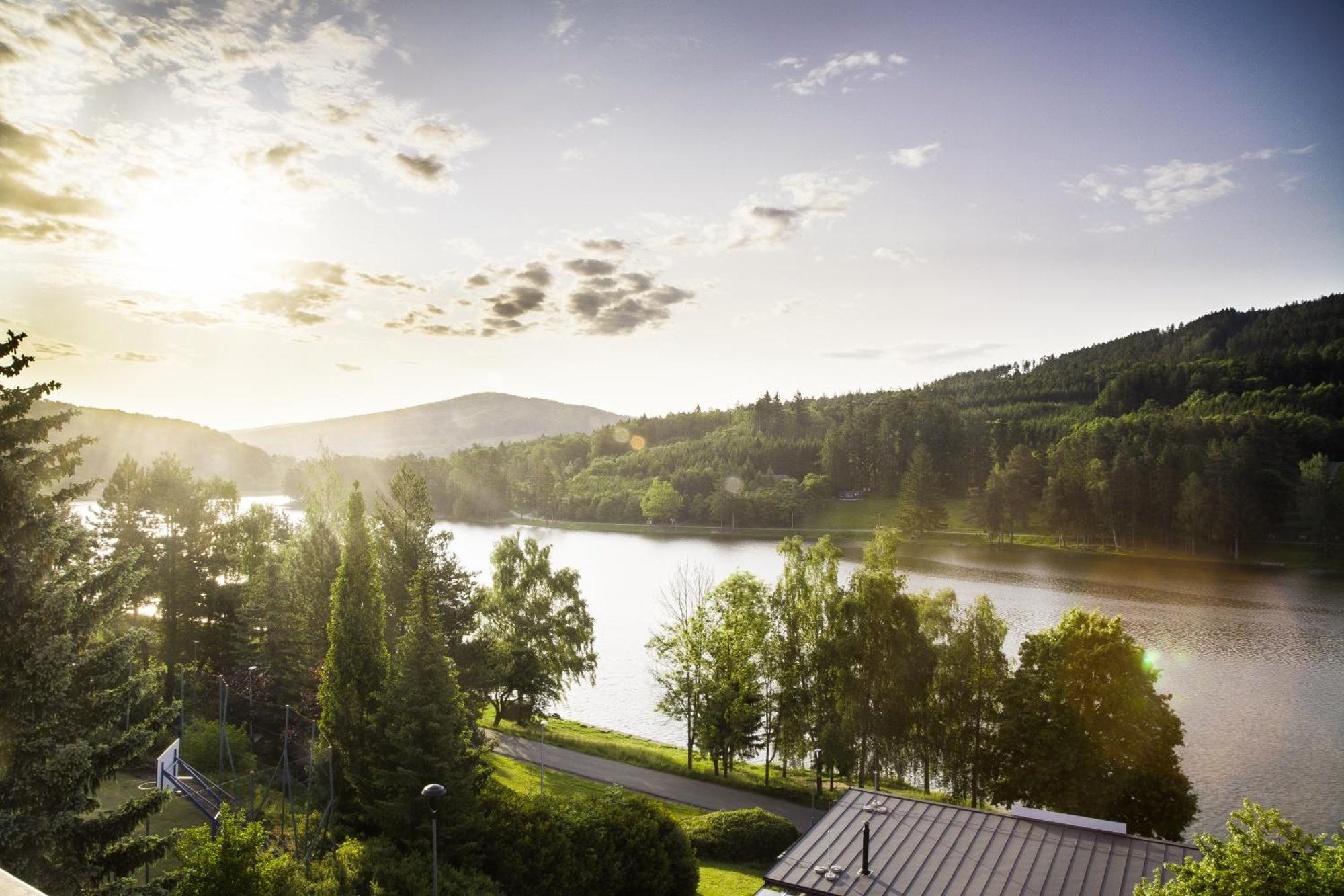 Penzion U Prehrady Luhačovice Exterior foto